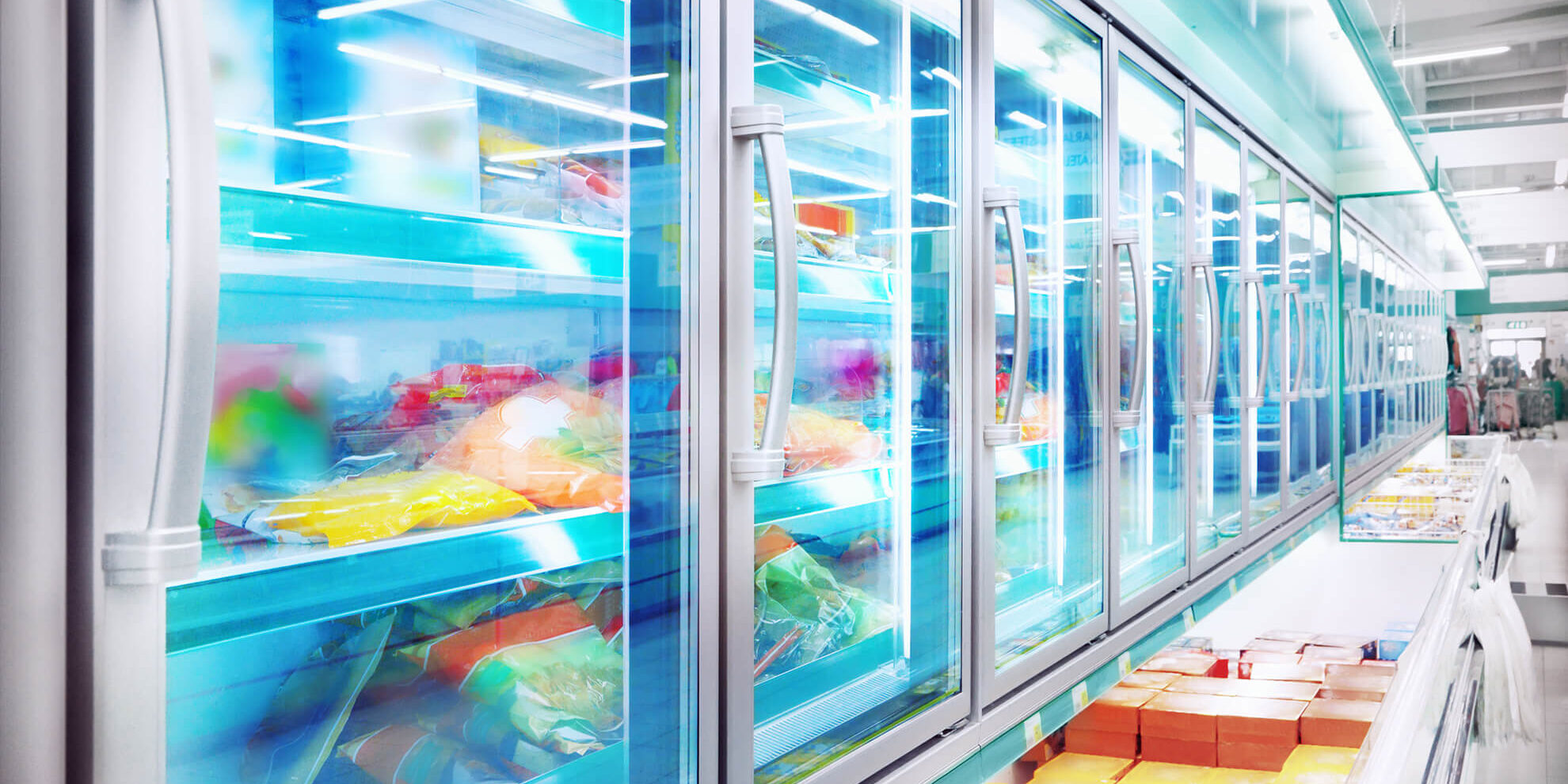 Refrigerator-in-the-supermarke